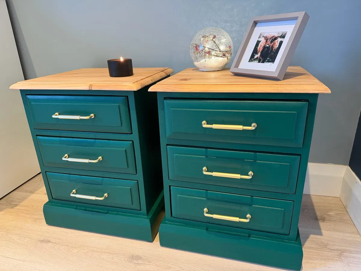 Solid pine bedside lockers(Pair) - Image 1