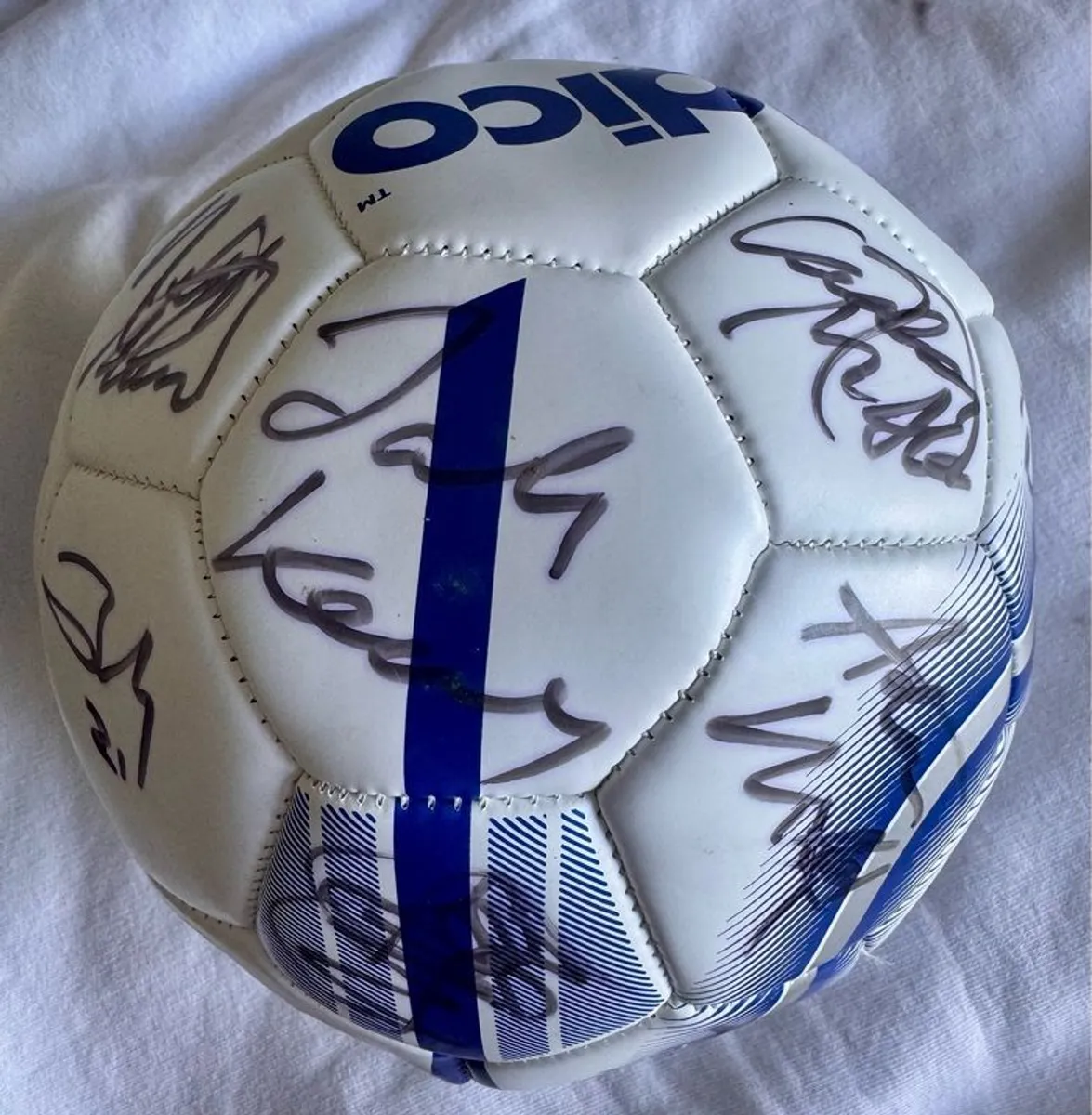 Sligo Rovers signed football 2020s - Image 4