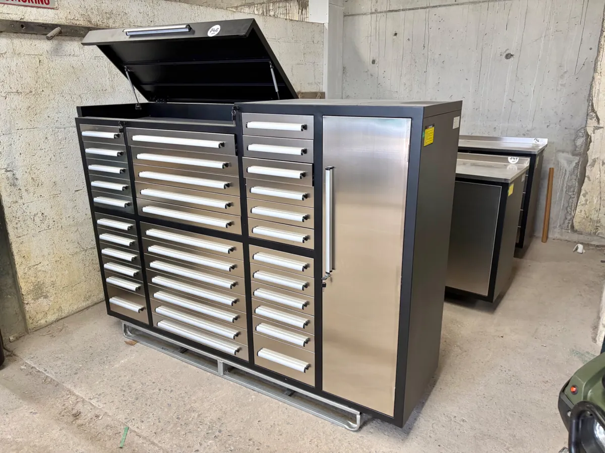 Misc Farm Items Timed Auction @ Portlaoise - Image 1