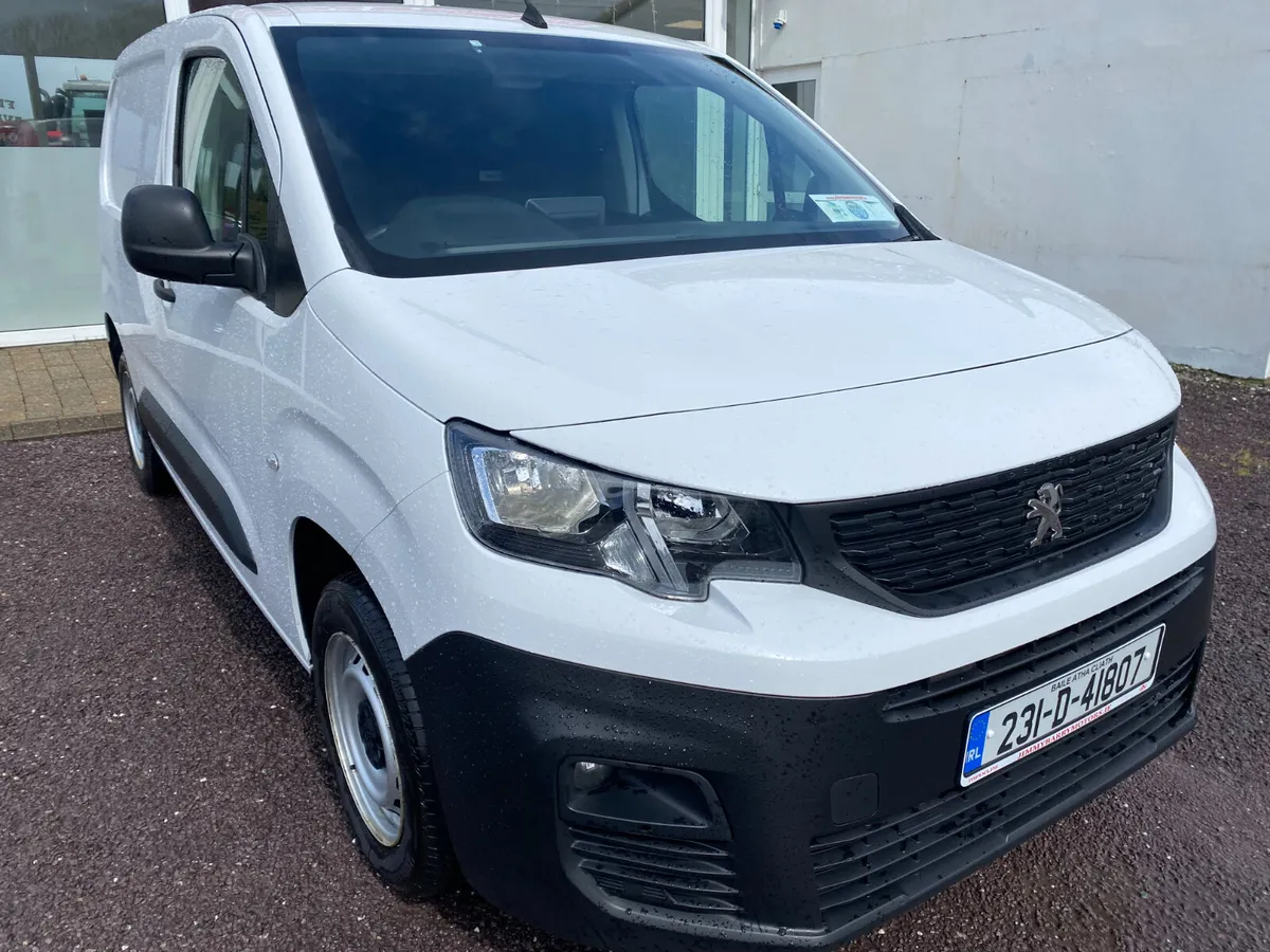 2023 Peugeot Partner ACTIVE PLUS 1.5 BLUE HD - Image 1