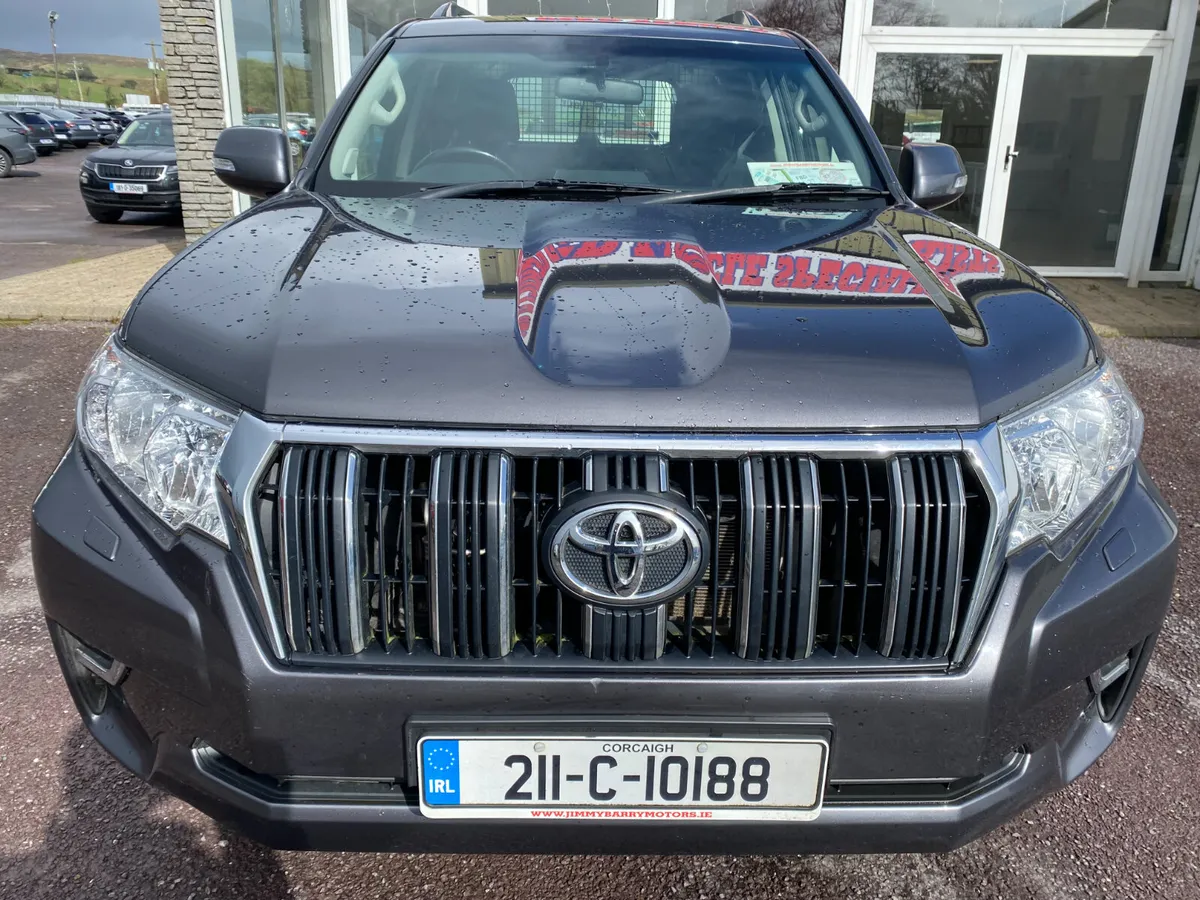 2021 Toyota Land Cruiser LANDCRUISER LWB COM  RC20 - Image 2