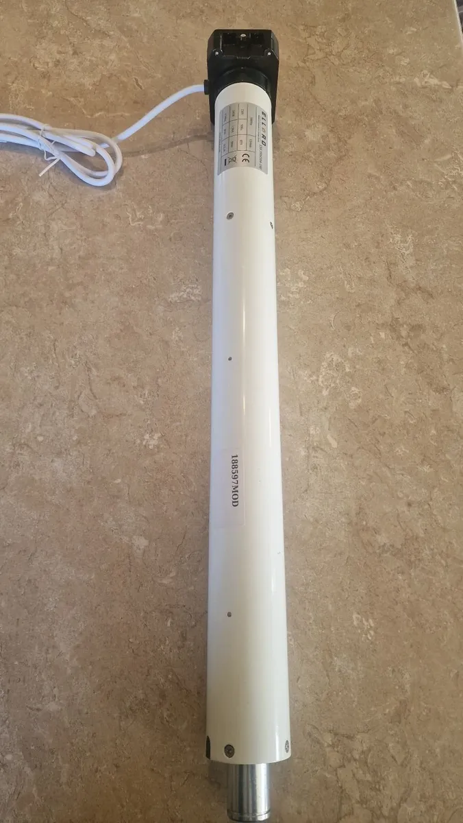 Roller door motor - Image 1