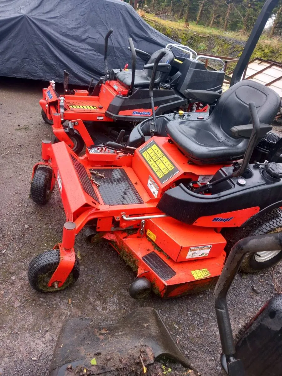 Zero turn transmission repairs - Image 1