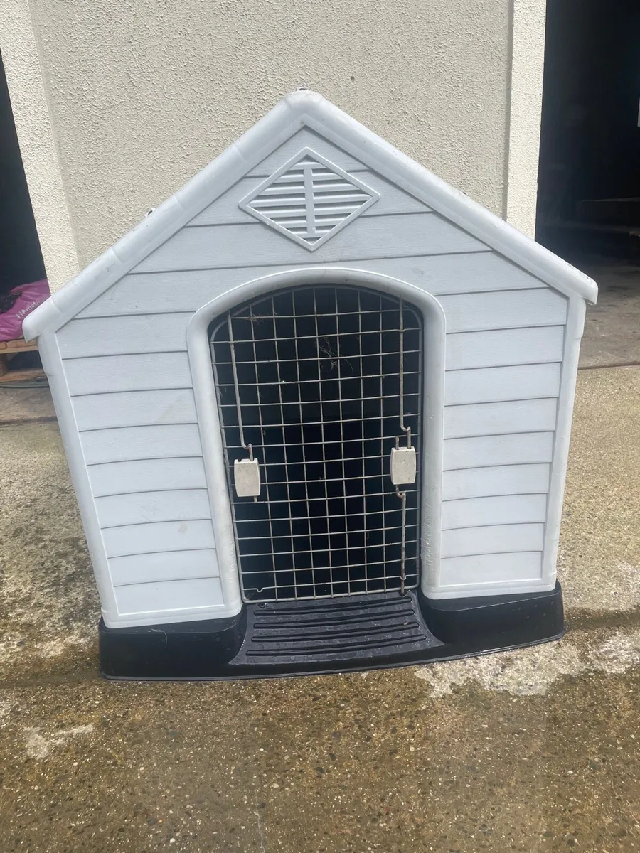 dog house - Image 1