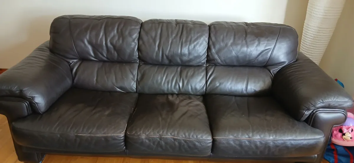 Leather sofa - Image 2