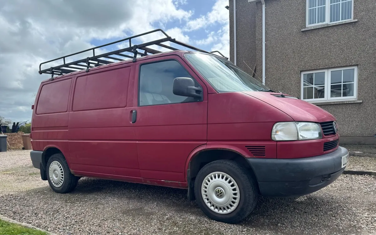 VW Transporter T4 2.5TDi - Image 1