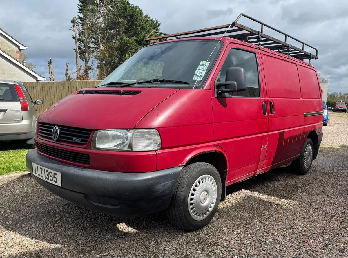 VW Transporter T4 2.5TDi - Image 2