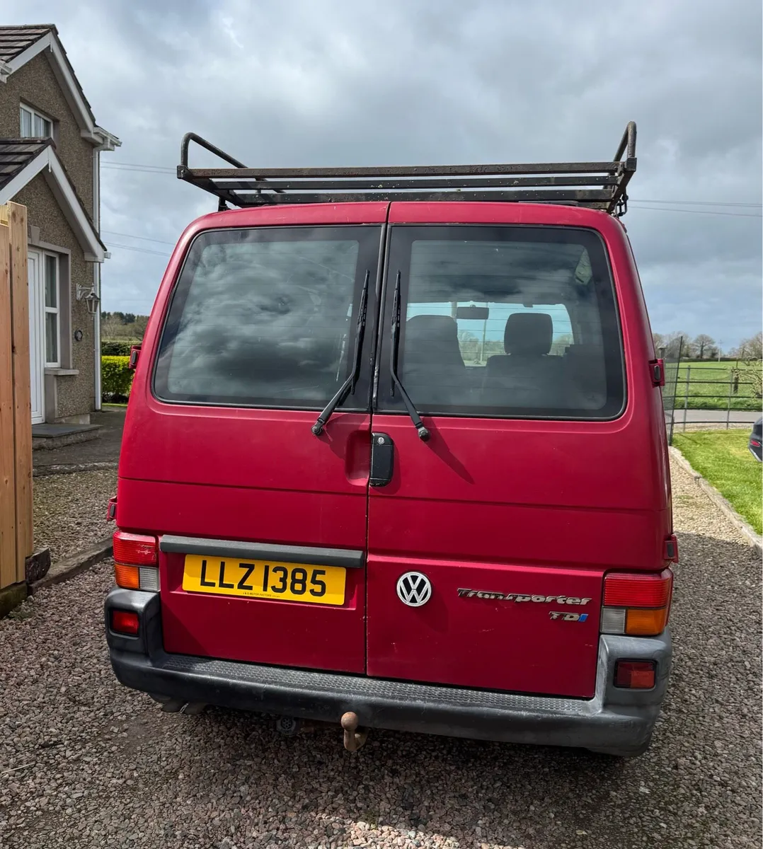 VW Transporter T4 2.5TDi - Image 4
