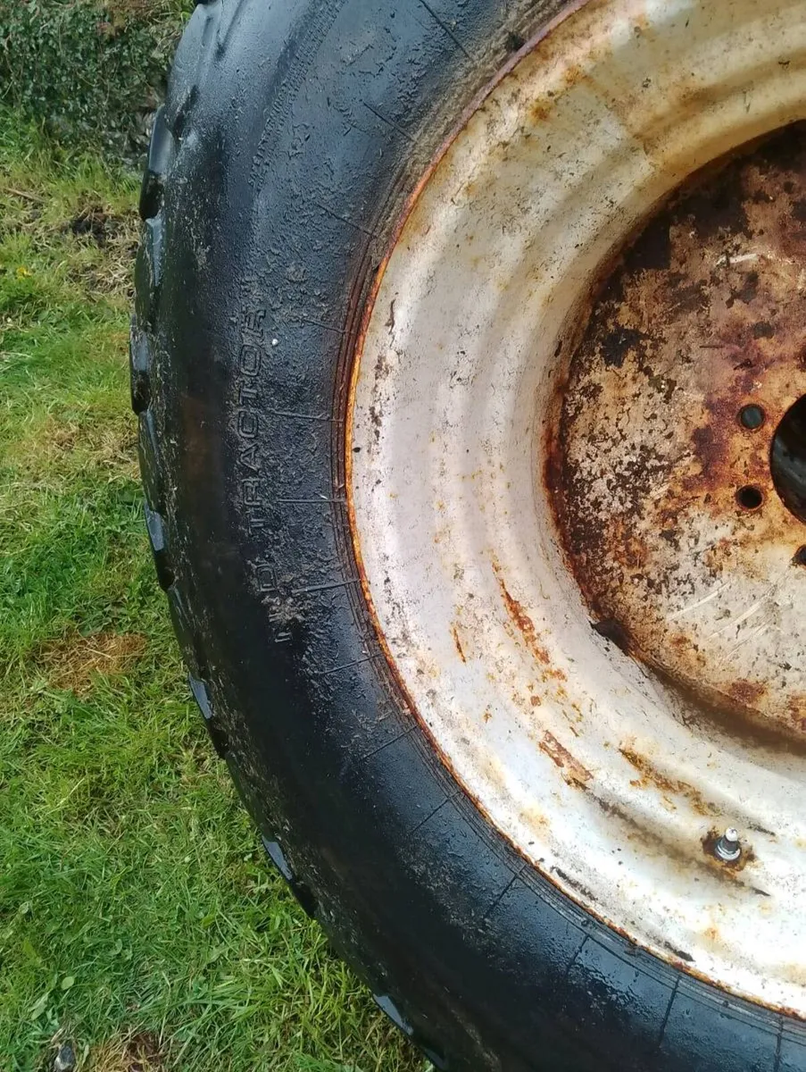 23.1 r 26 alliance grassland tanker tractor wheels - Image 3