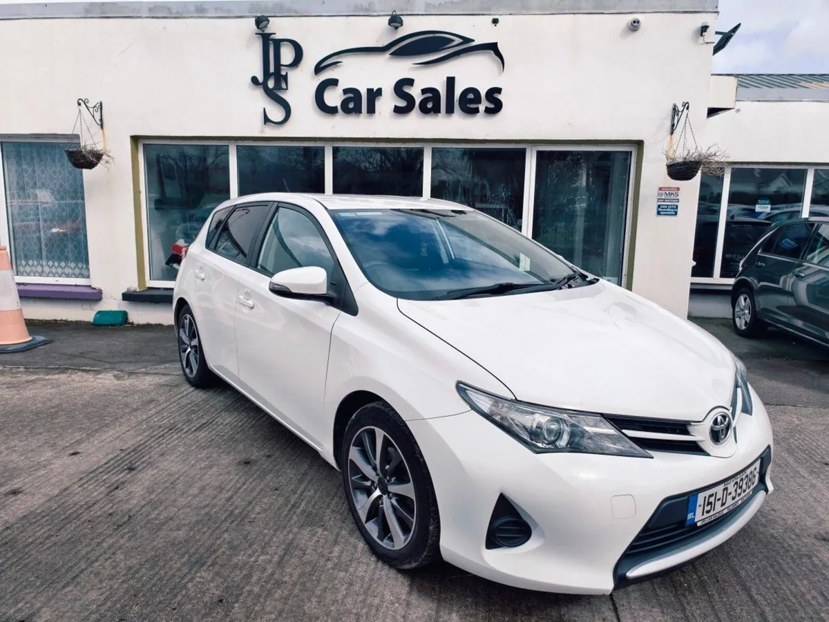 Toyota Auris 1.4 D4D No VAT - Image 1
