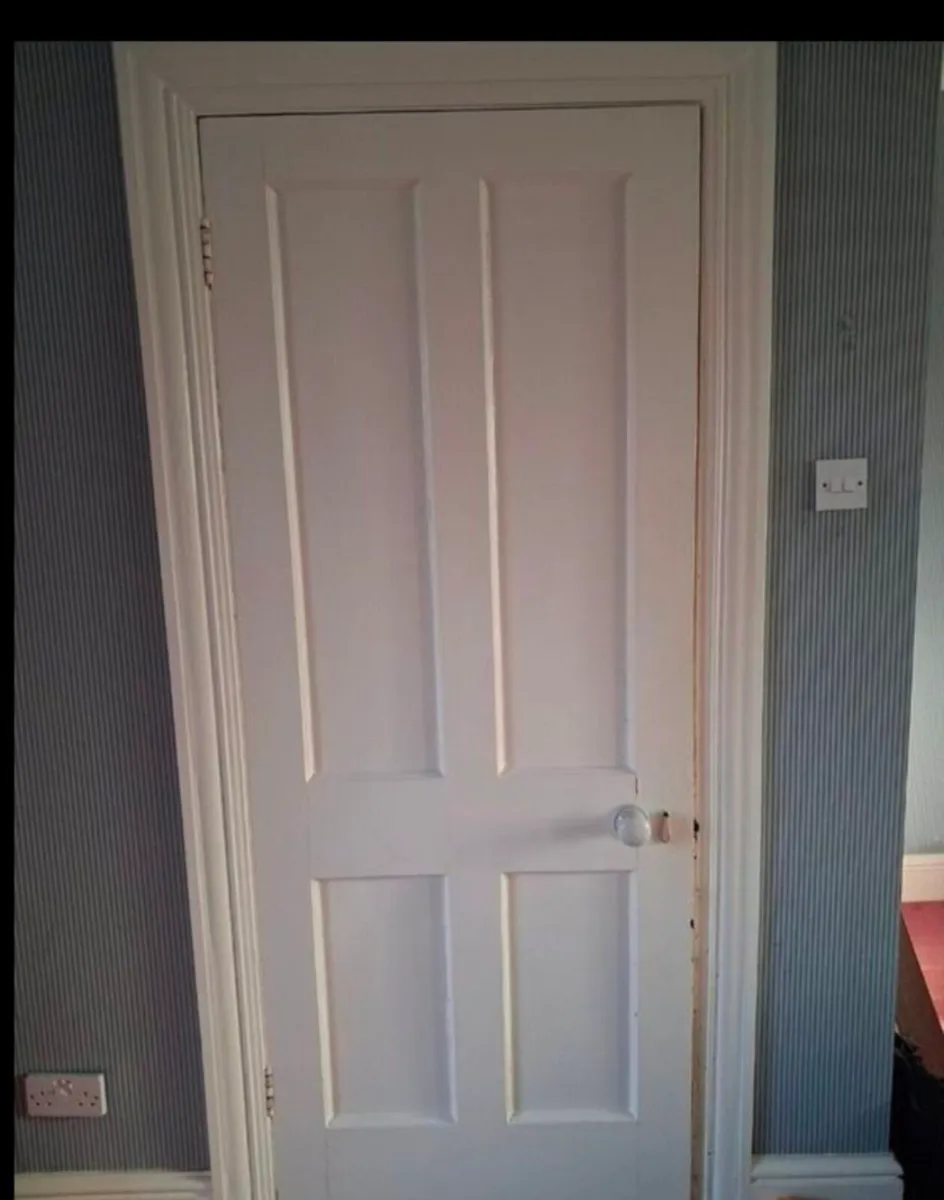 Old internal doors - Image 1