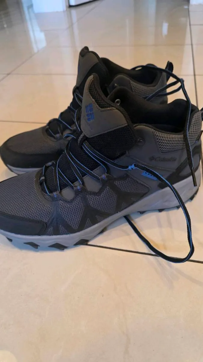 Columbia peakfreak hiking shoes - Image 2