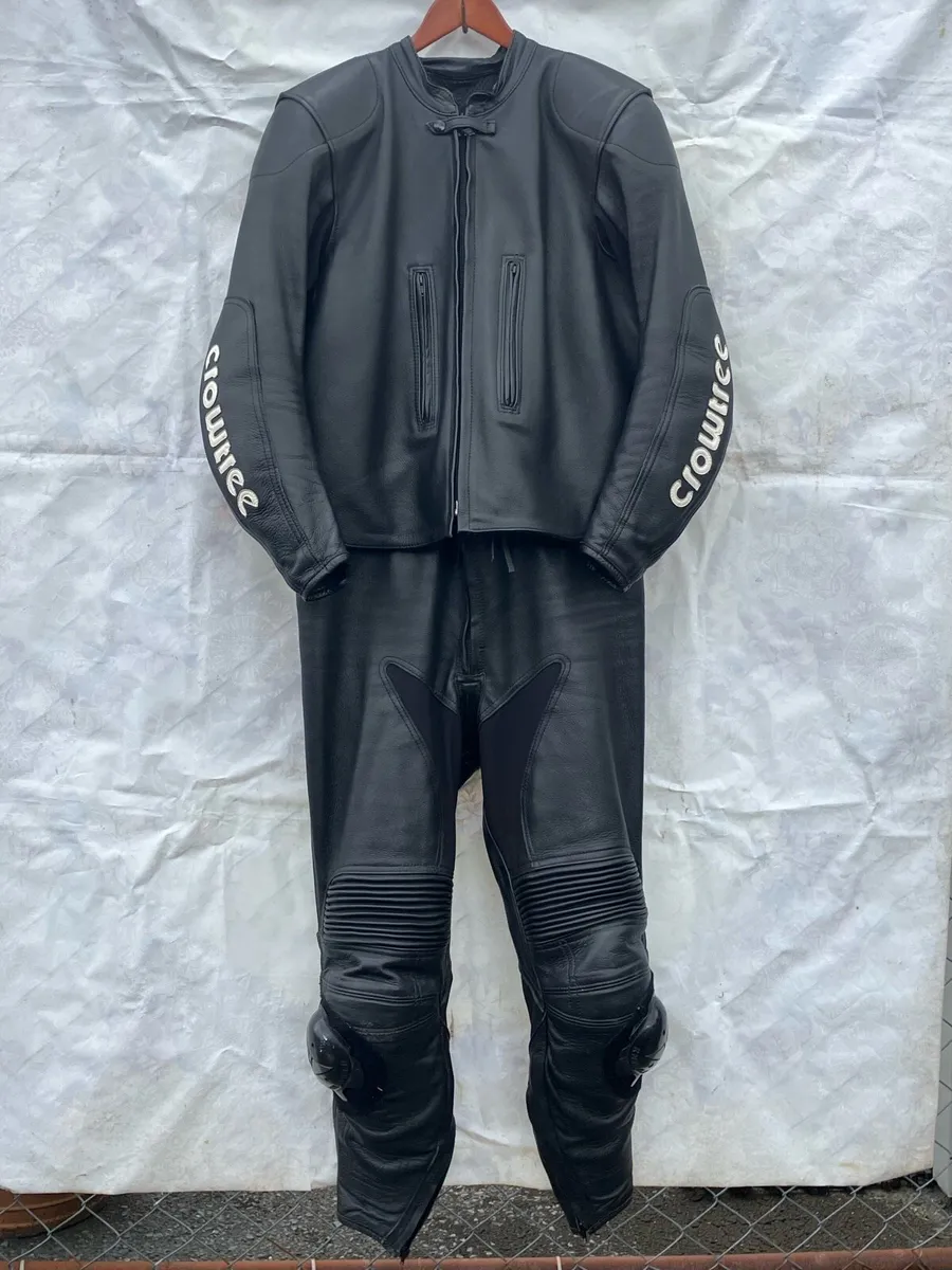 Crowtree Mens two piece leather motorcycle suit - Image 1