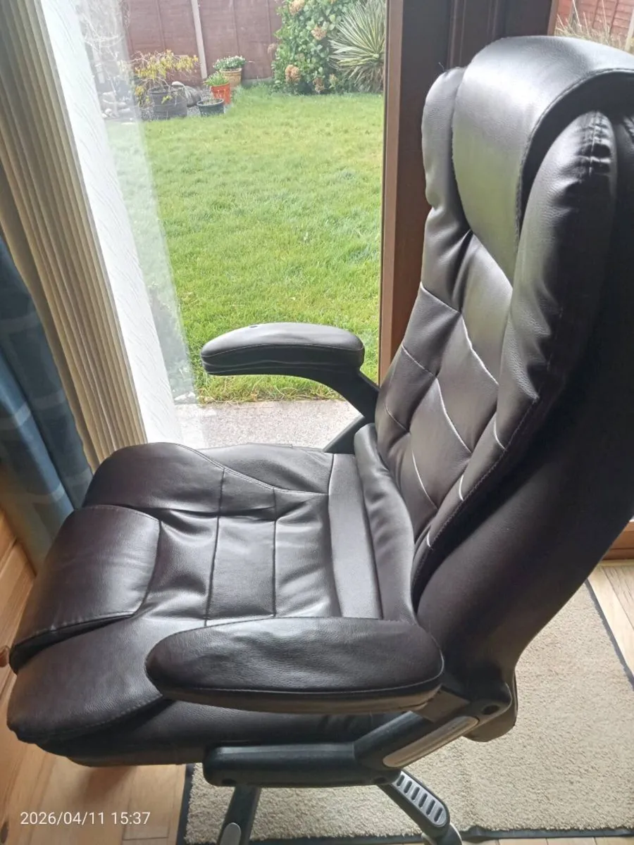 Home office massage chair - Image 2