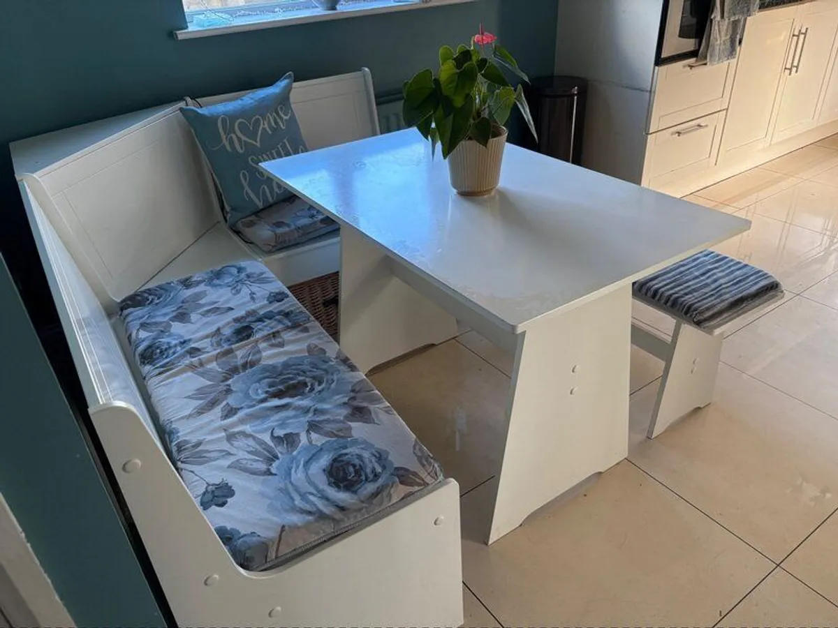 Kitchen dining corner bench unit - Image 1