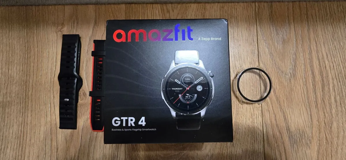 Smartwatch Amazfit GTR 4 - Image 1