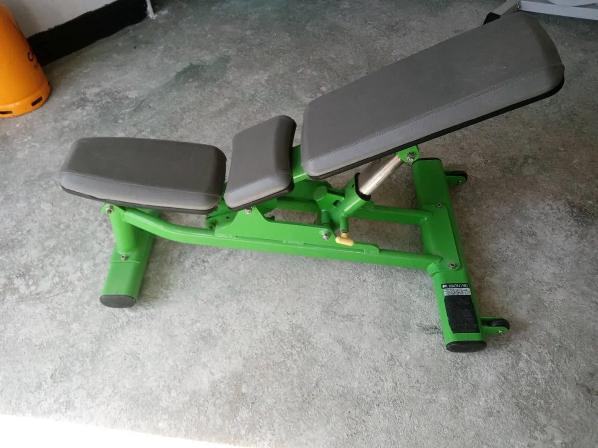 Weights Bench - Image 1