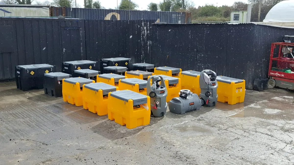 Plastic Diesel Bowsers – 100L / 220L / 480L - Image 1