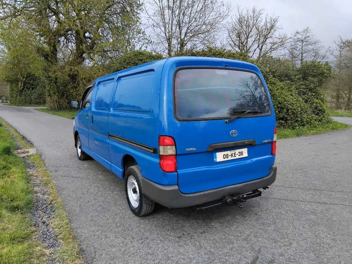 Low km 2008 120 bhp hiace new cvrt - Image 4