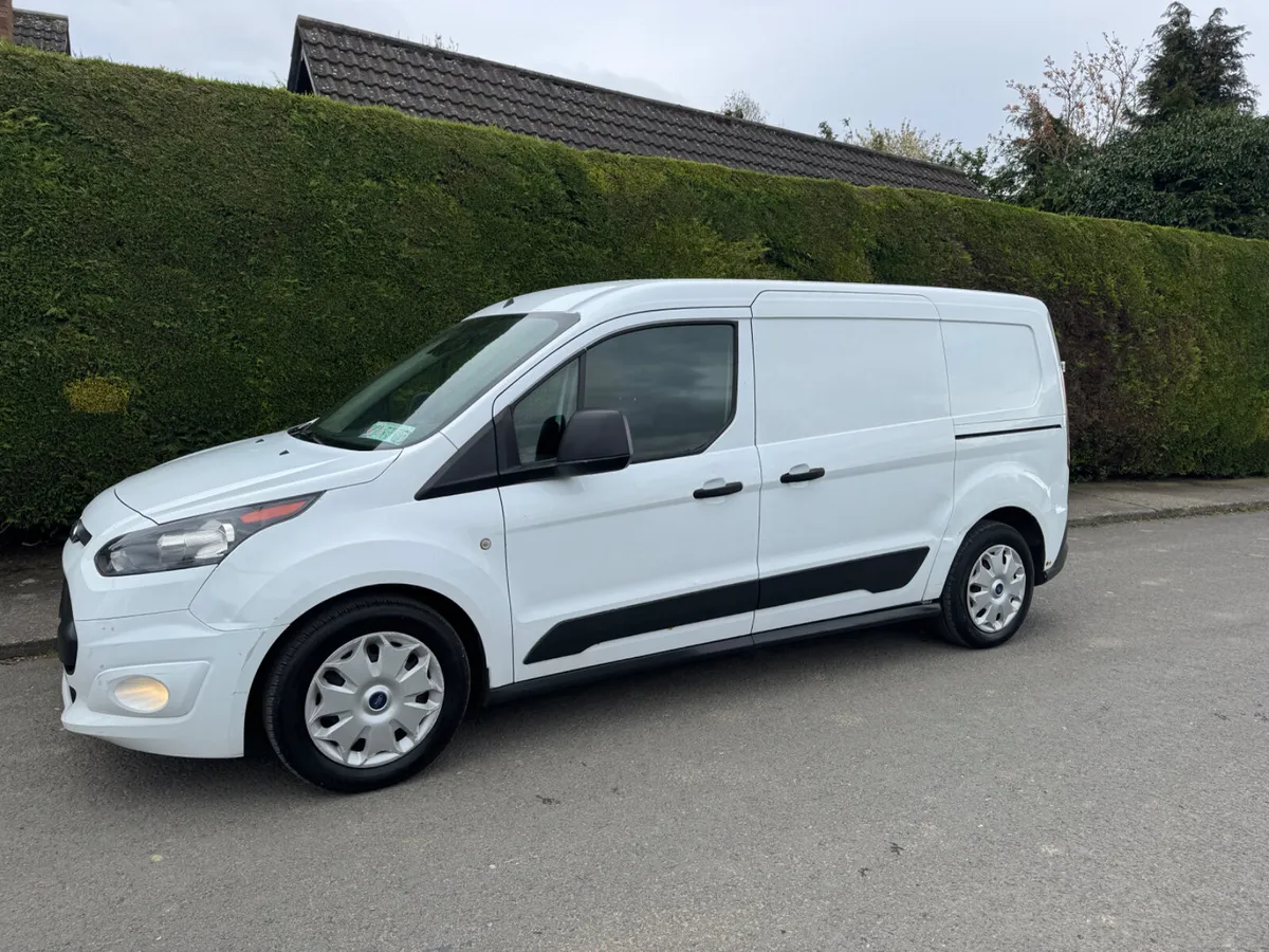 Ford Transit connect  3 seats lwb - Image 4