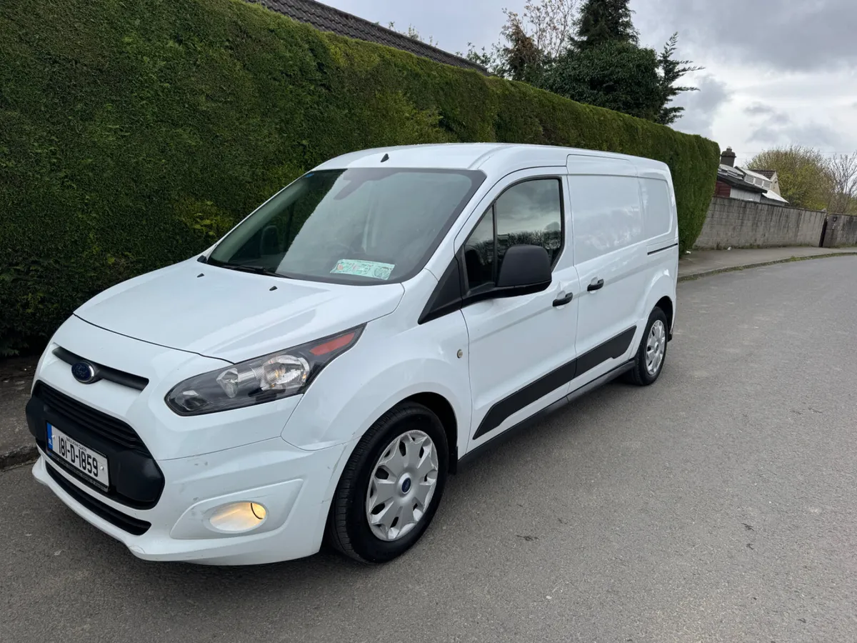 Ford Transit connect  3 seats lwb - Image 3
