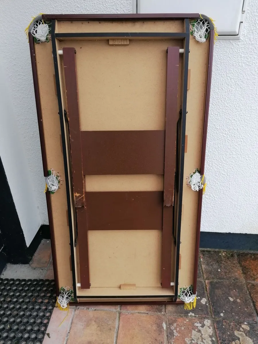 Pool table and hula hoop free - Image 3