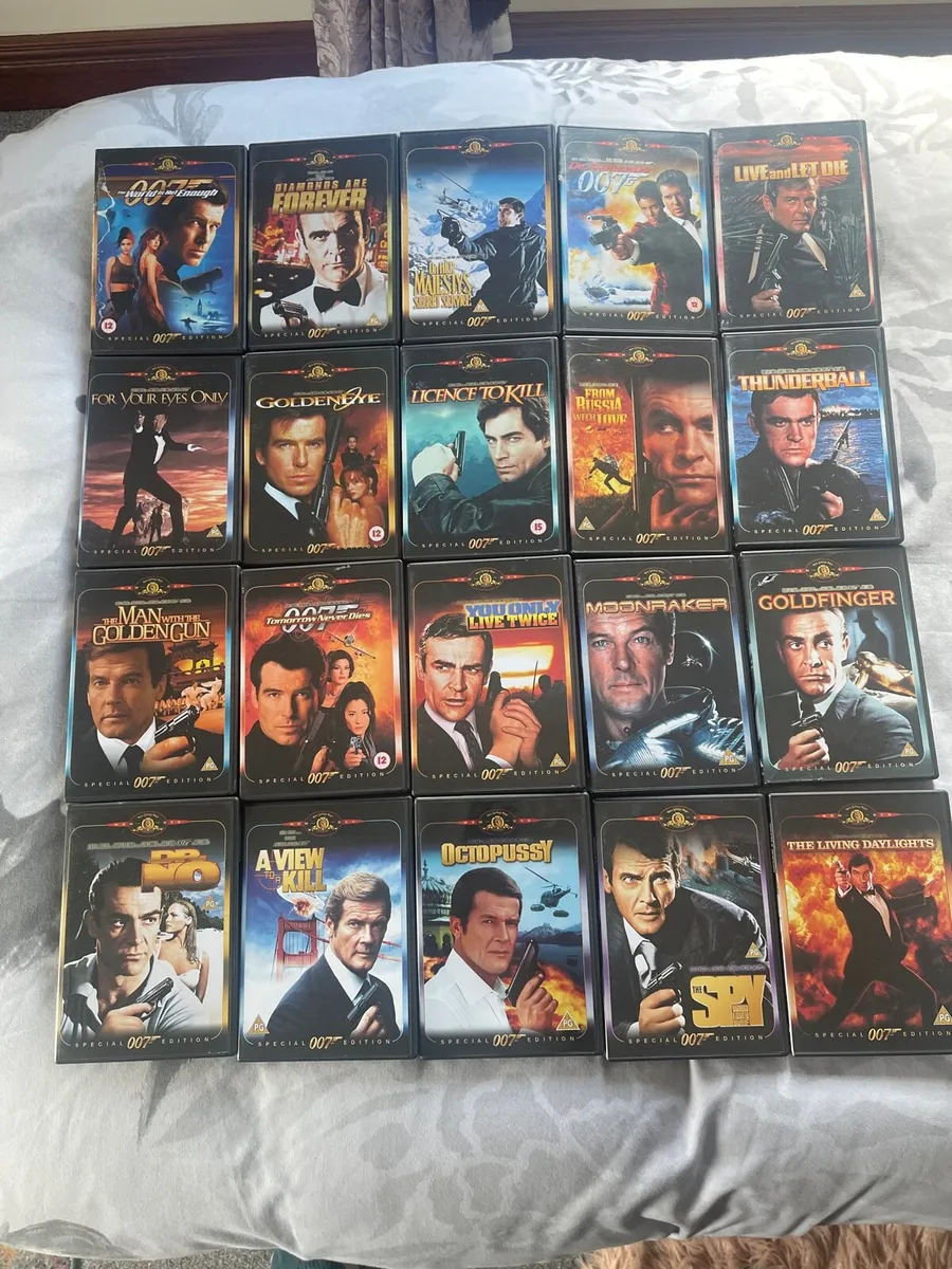 Collectors Edition 20 James Bond DVDs - Image 1
