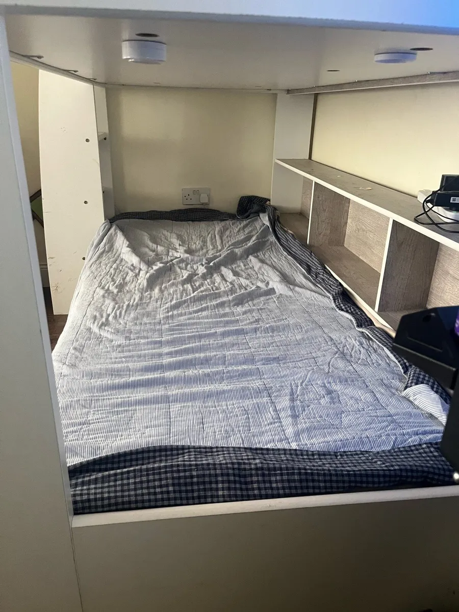 Bunk beds with storage - Image 3