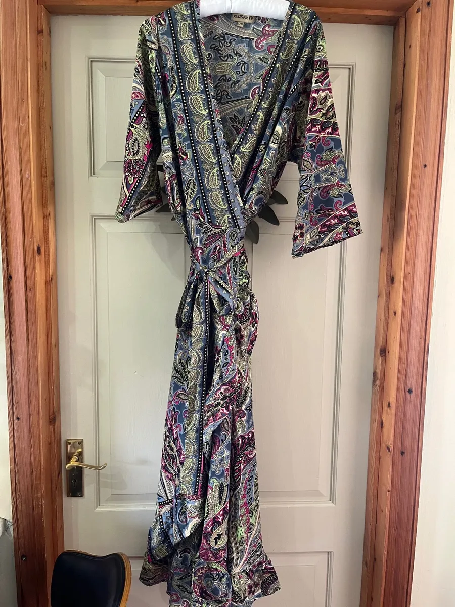 Natura Spanish Design summer dress - Image 1