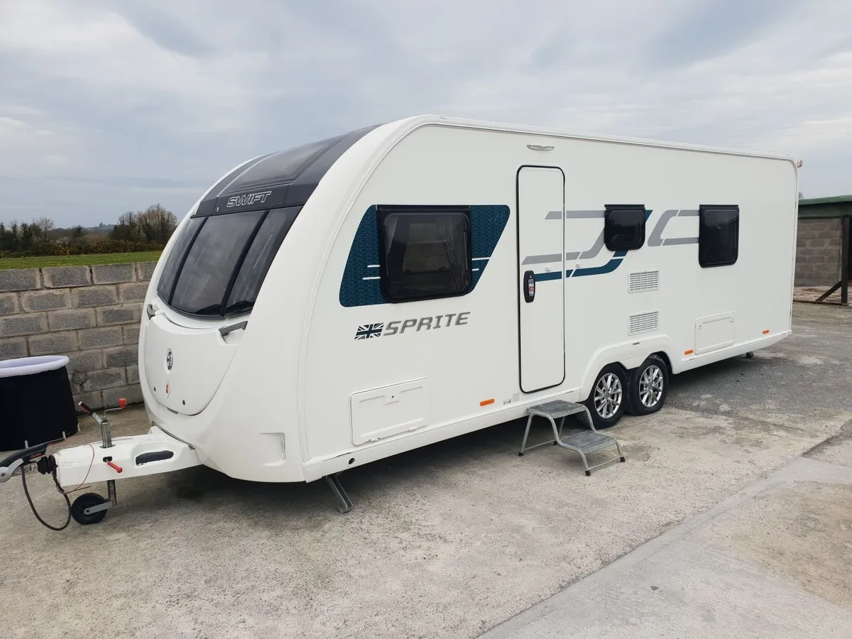 Swift Sprite Quattro 6 berth - Image 1