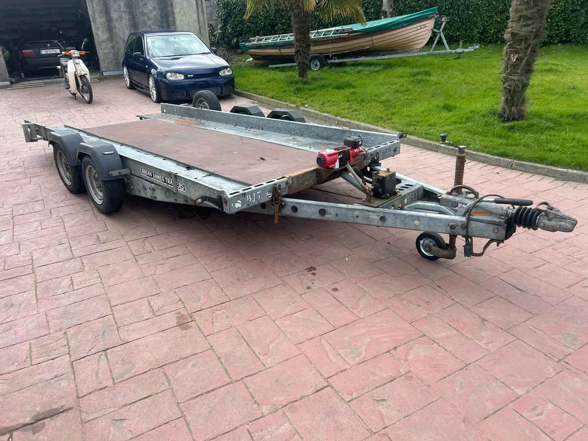 Brian James car transporter - Image 1