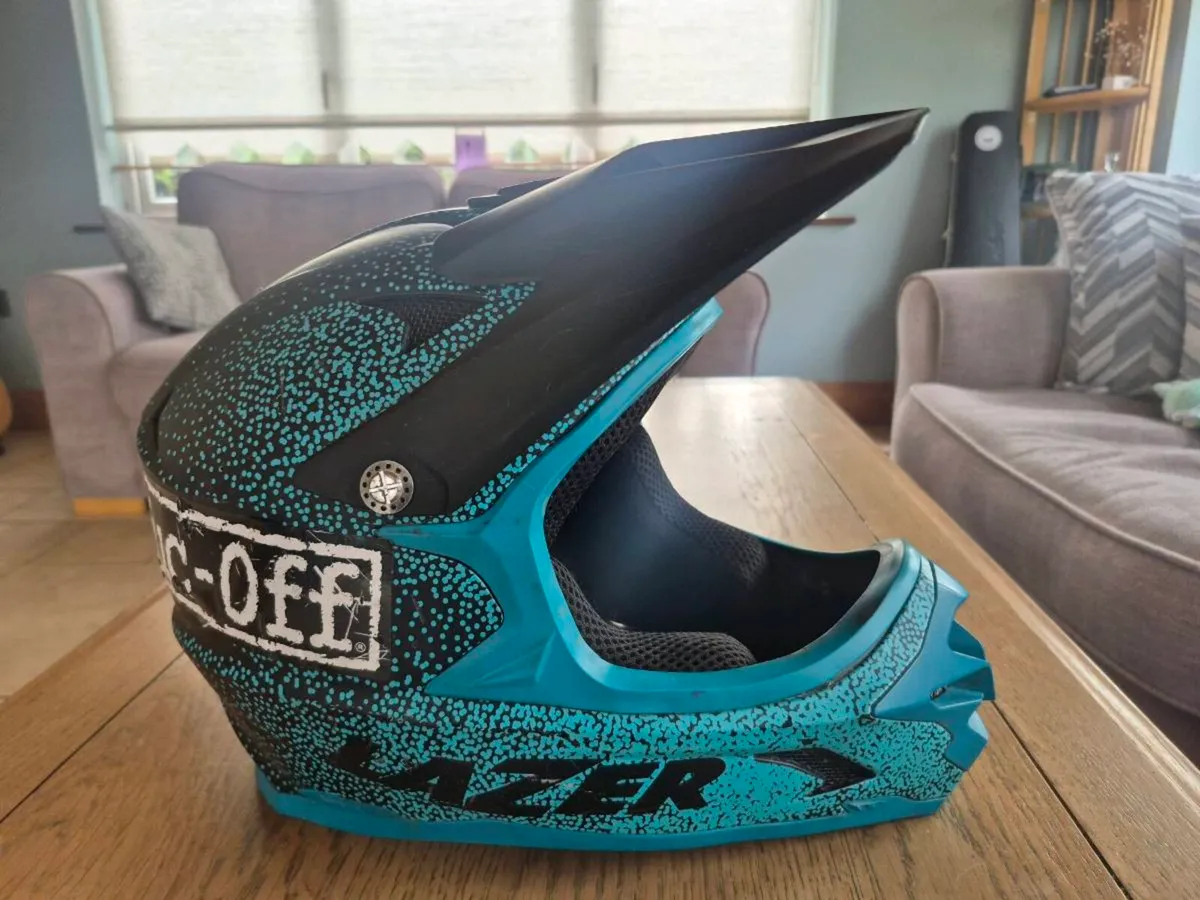 Lazer Phoenix Mtb Helmet size S with 100% goggles - Image 2