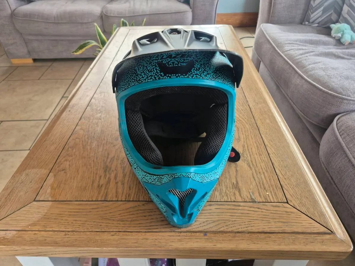 Lazer Phoenix Mtb Helmet size S with 100% goggles - Image 3