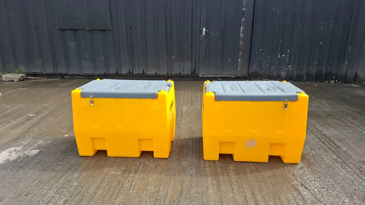 220L Plastic Diesel Bowser – Portable Fuel Tank - Image 2