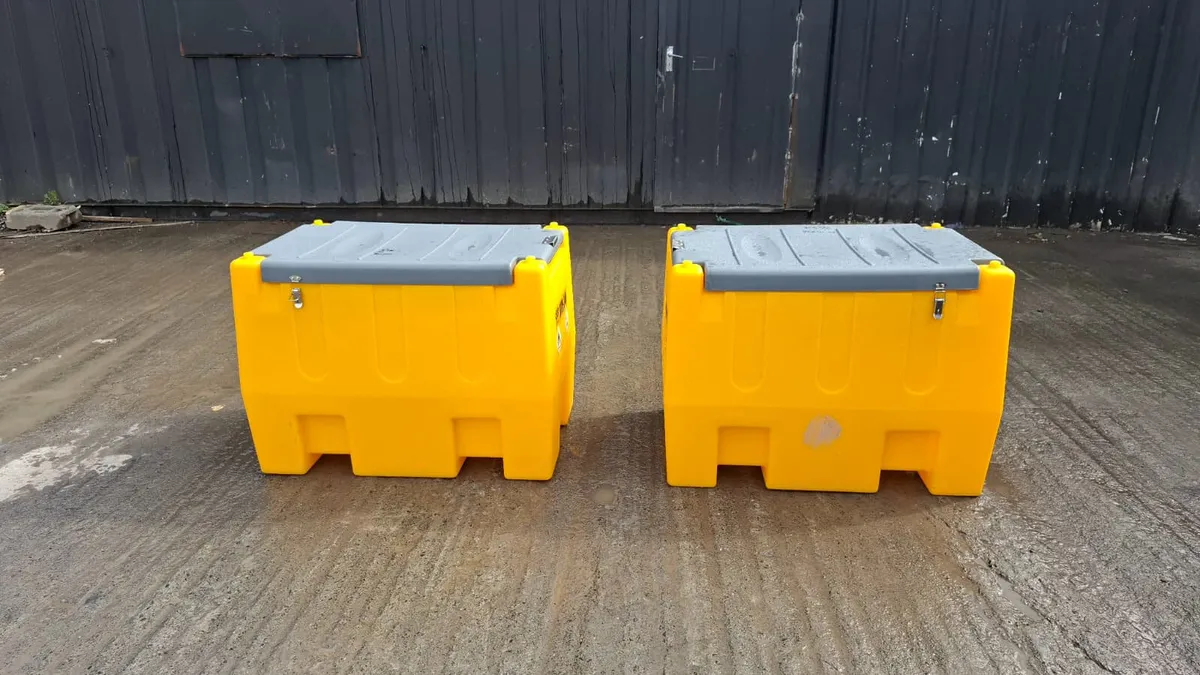220L Plastic Diesel Bowser – Portable Fuel Tank - Image 3