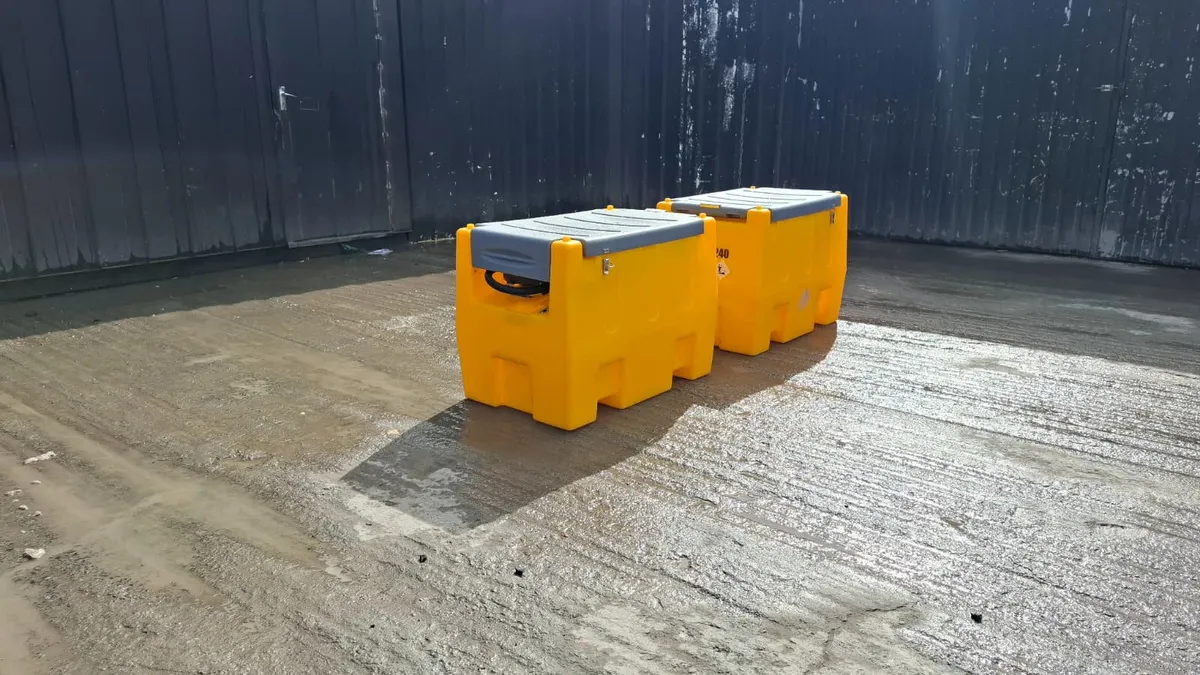 220L Plastic Diesel Bowser – Portable Fuel Tank - Image 1
