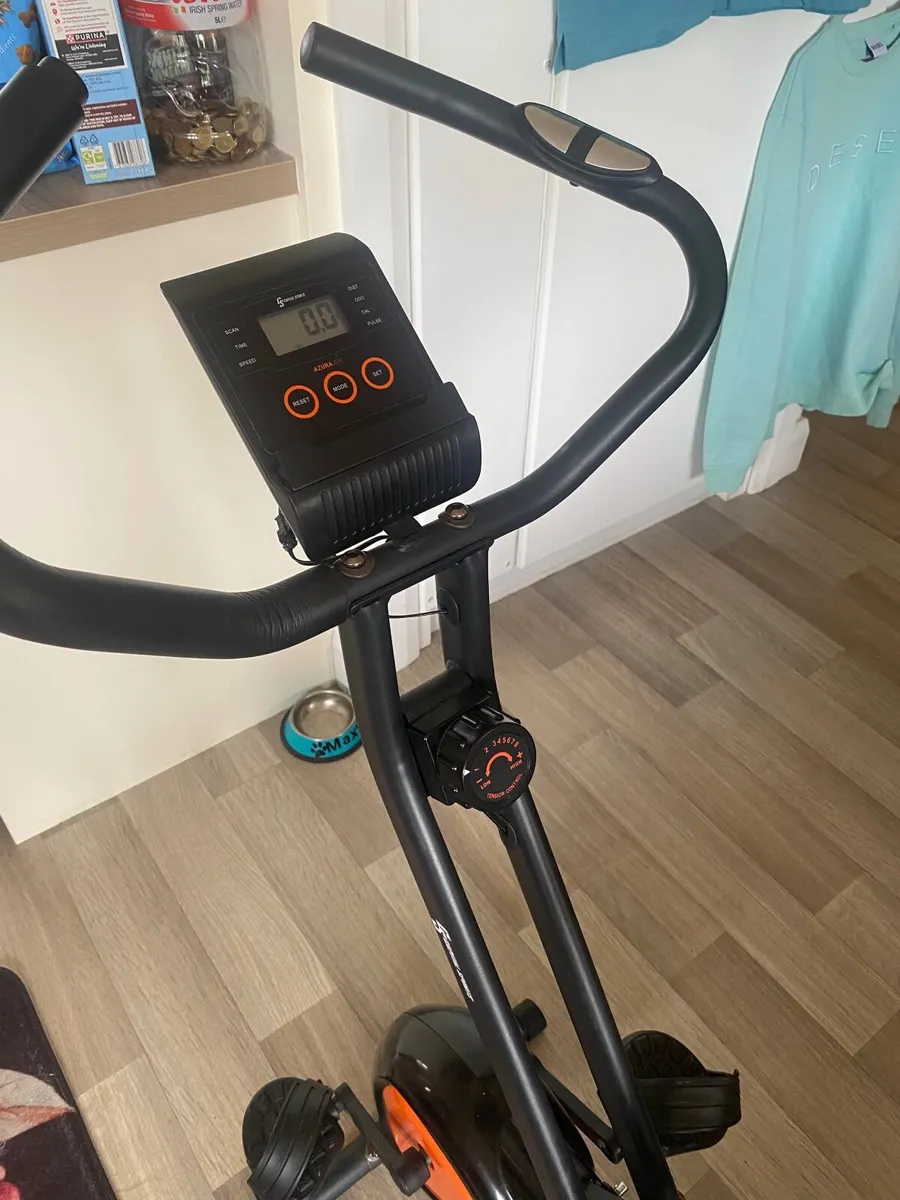 Exercise bike - Image 3