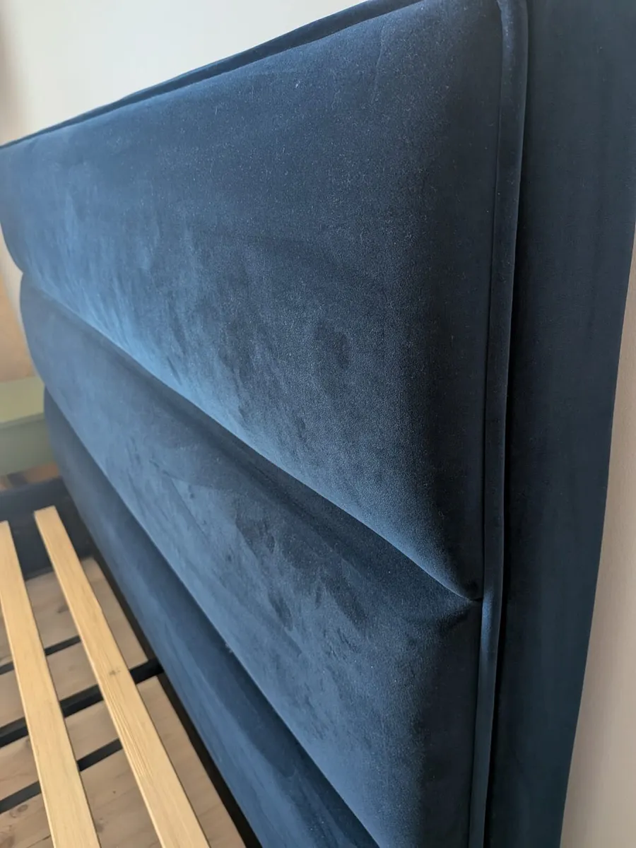 Stylish Navy Blue Velvet King size Bed Frame - Image 3