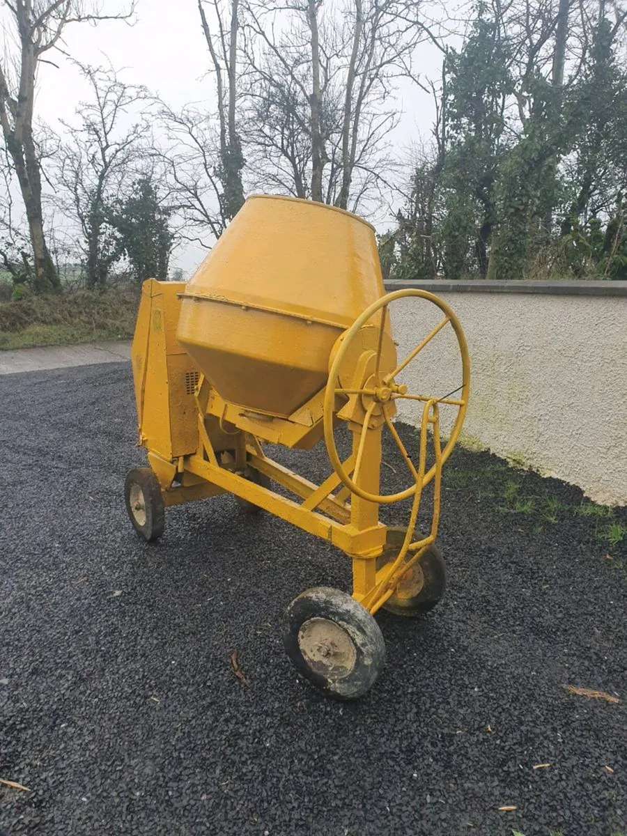 Cement mixer - Image 4
