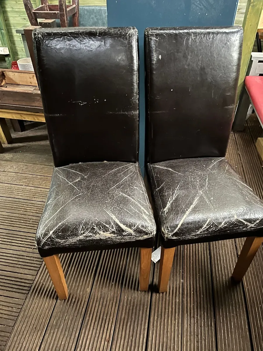 CHAIRS - Image 1