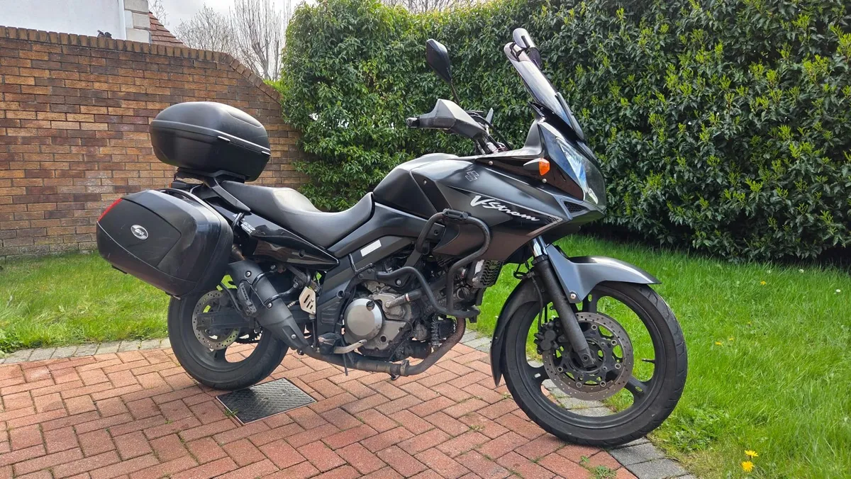 Suzuki V-Strom DL650 - Image 1