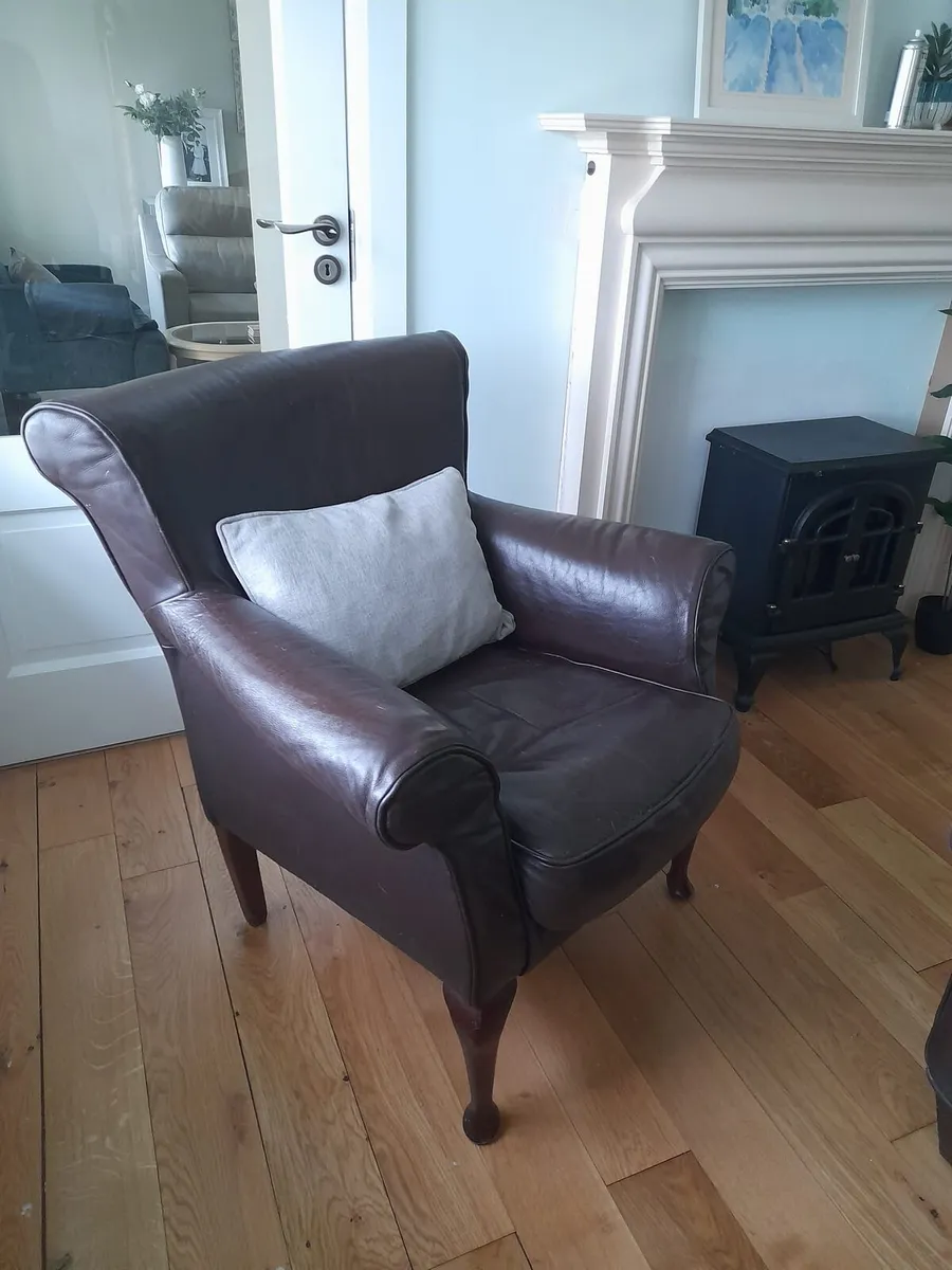 Sofa ,2 chairs - Image 4