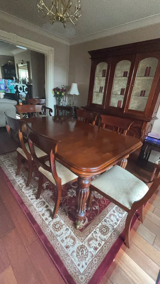 Table and 6 Chairs - Image 1