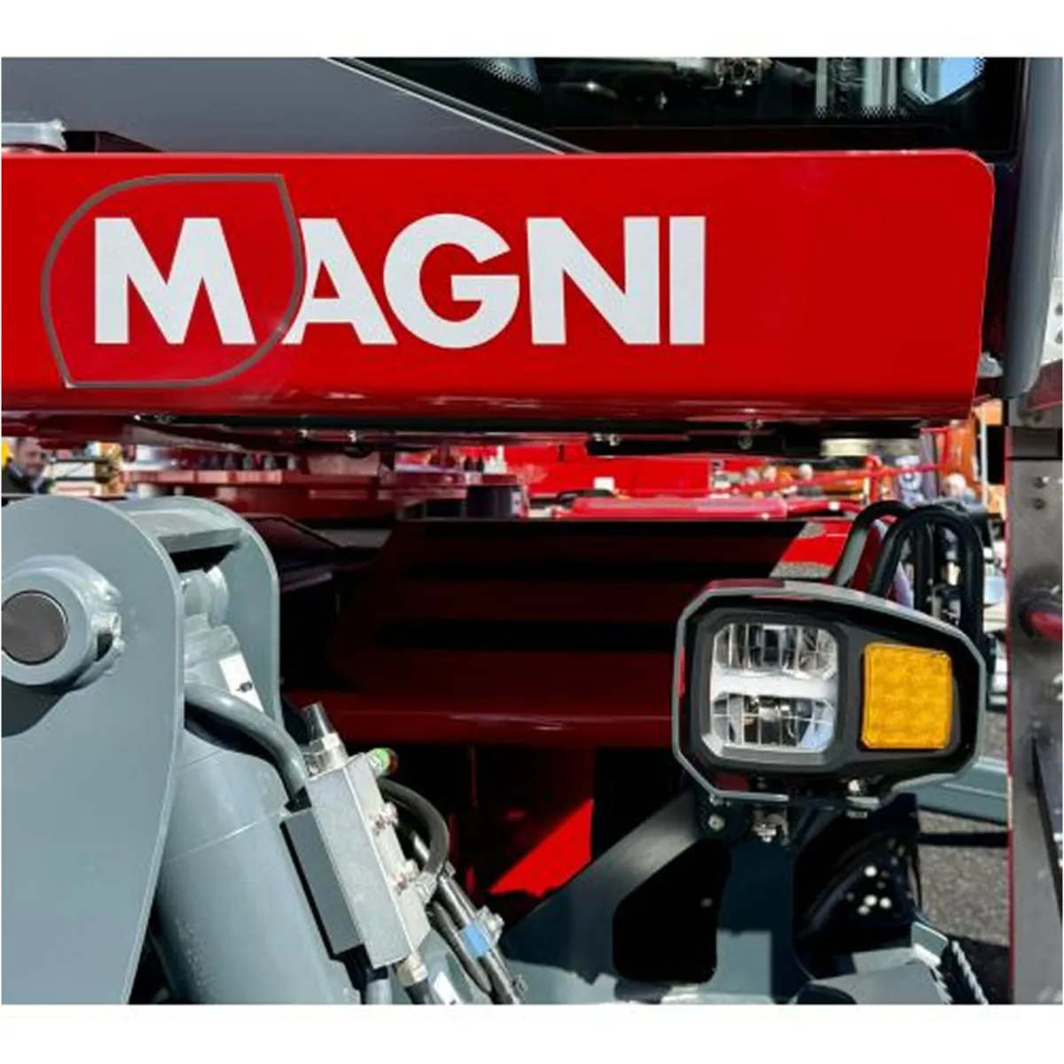 Machinery Headlight with Indicator - Image 4