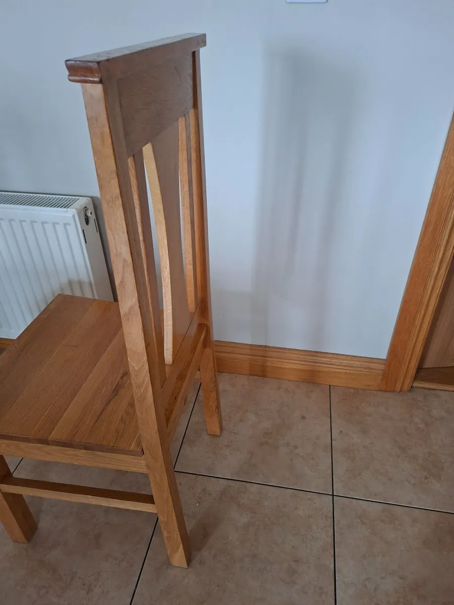 6 oak dining chairs - Image 1