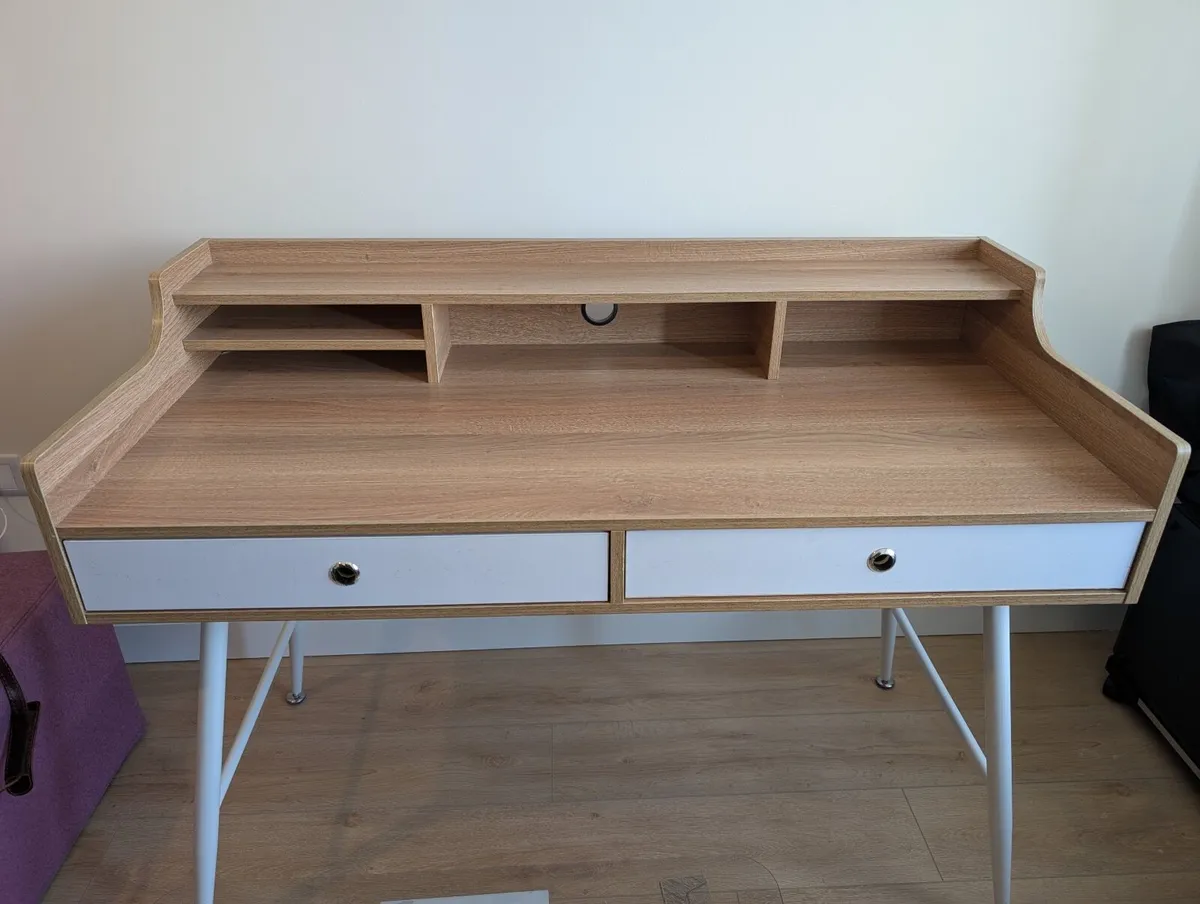 Desk - Image 1