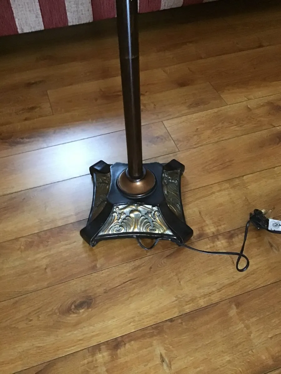 Beautiful Floor Lamp - Image 3