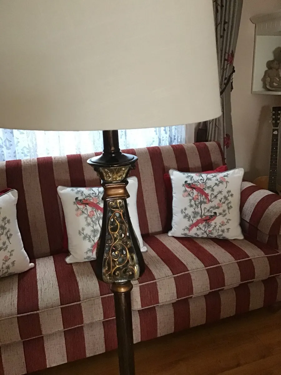 Beautiful Floor Lamp - Image 4