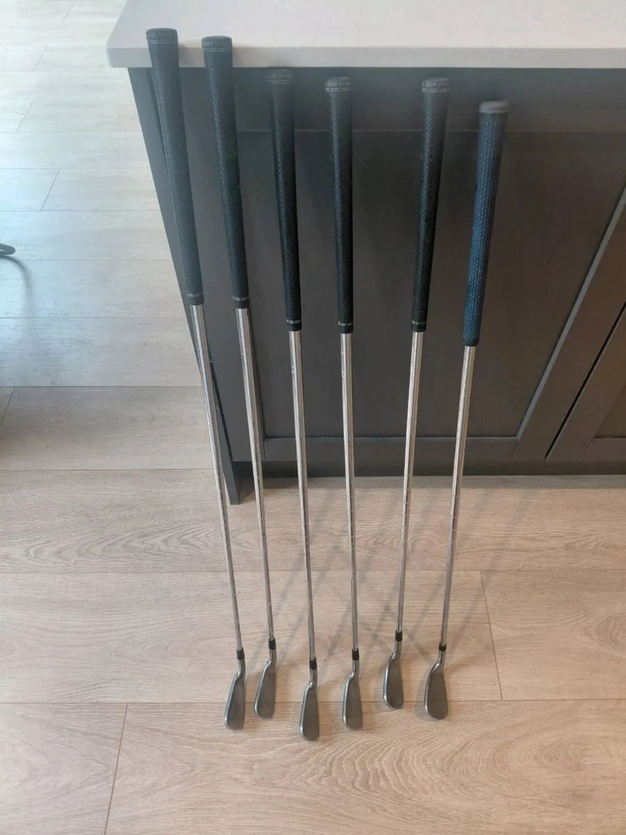 Titleist AP1 716 Irons 5-PW - Image 4