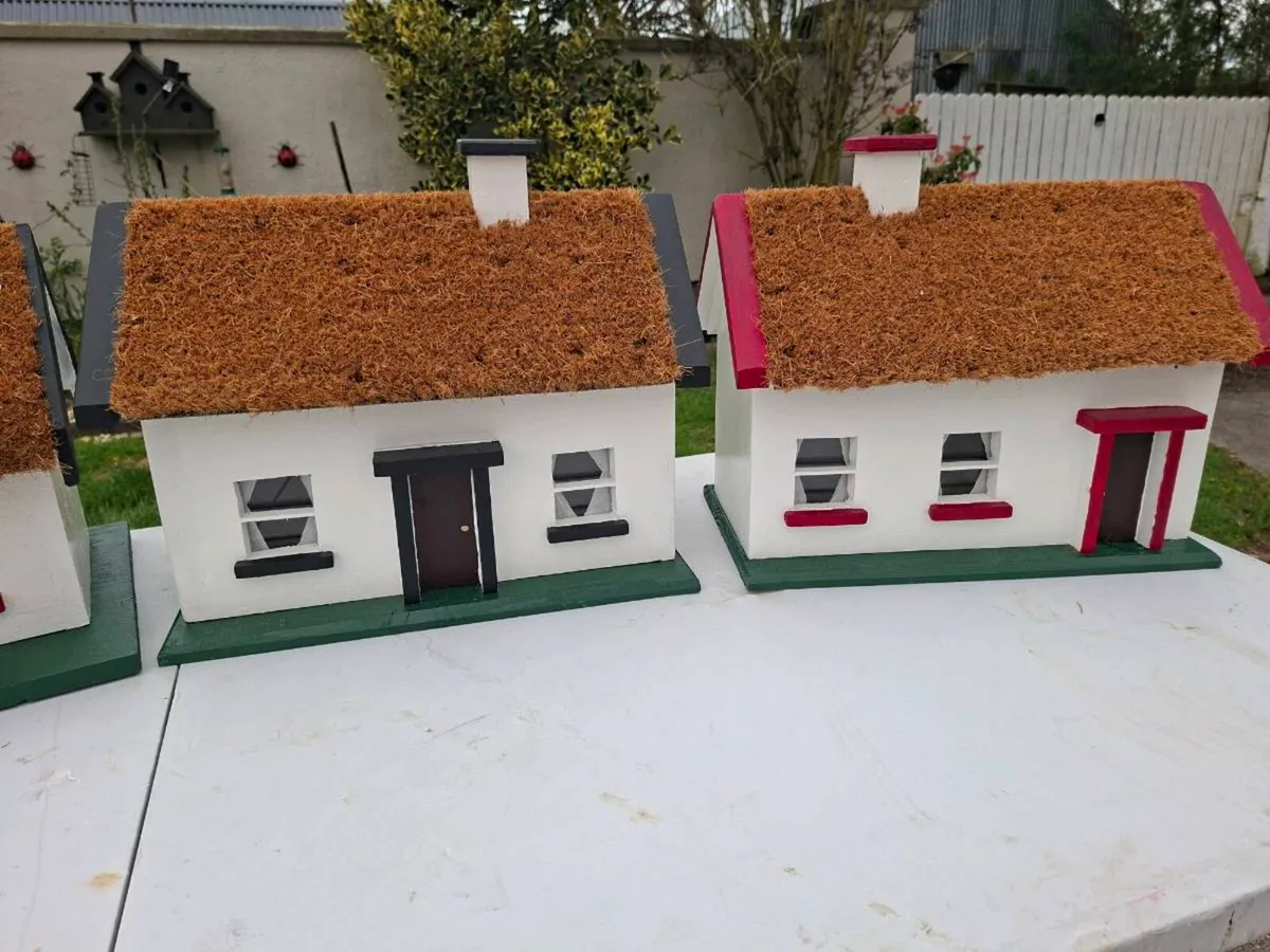 Thatch House - Image 2